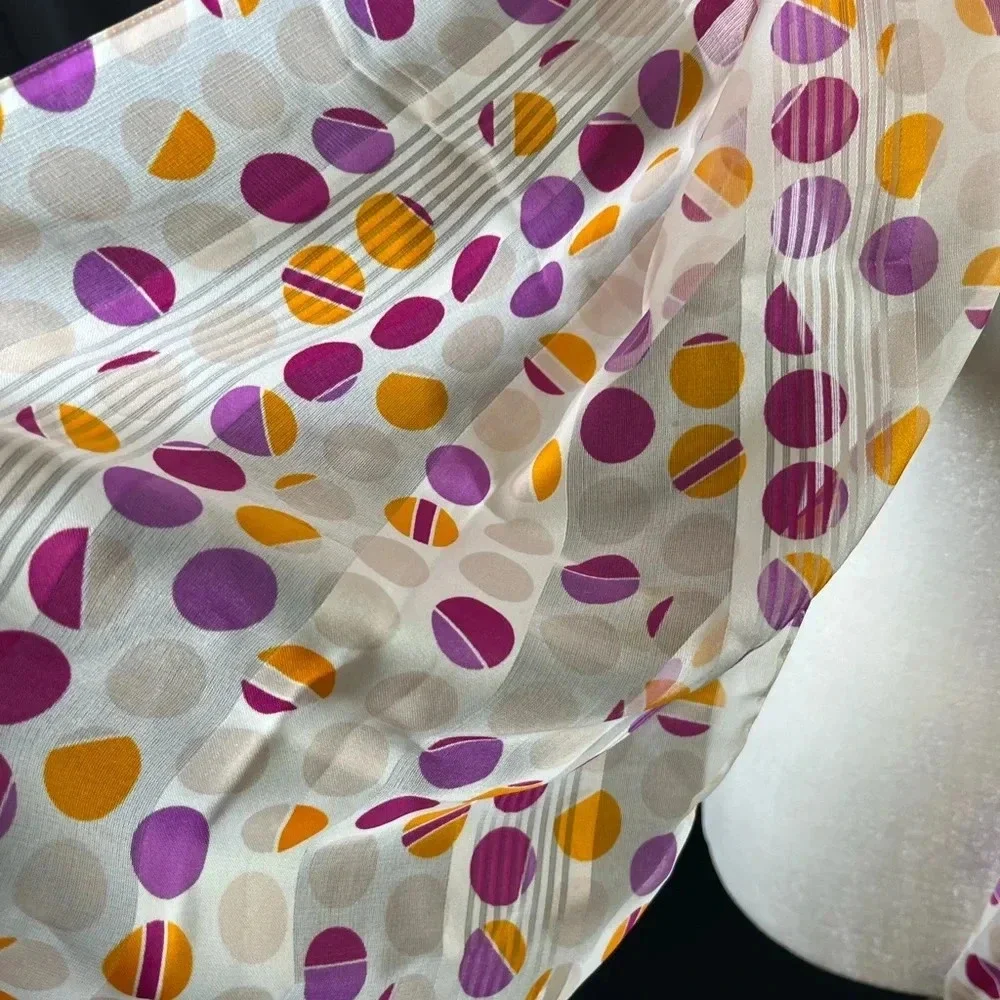 Gorgeous abstract scarf